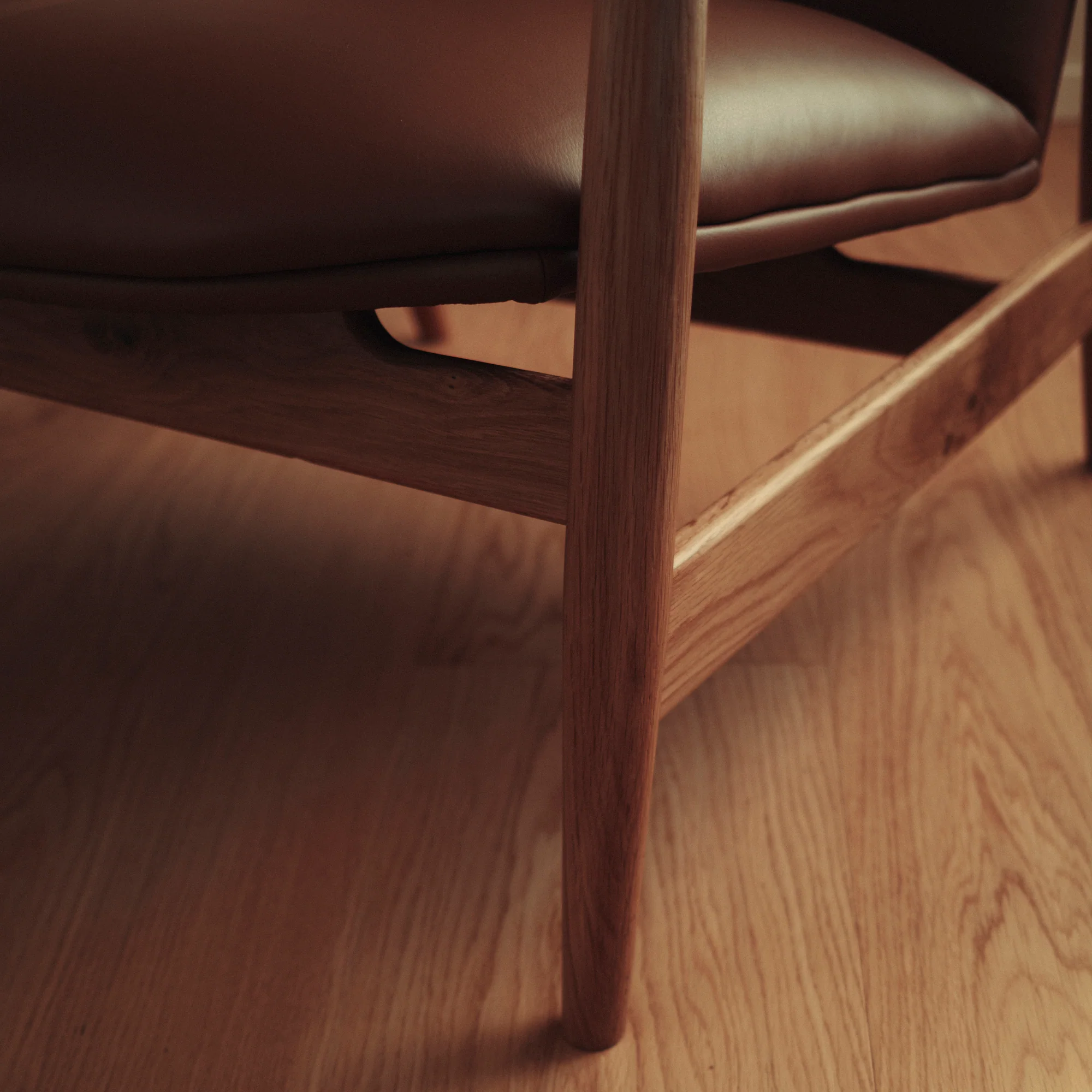 Olea lænestol, Natur egetræ | Cognac læder - Image 3